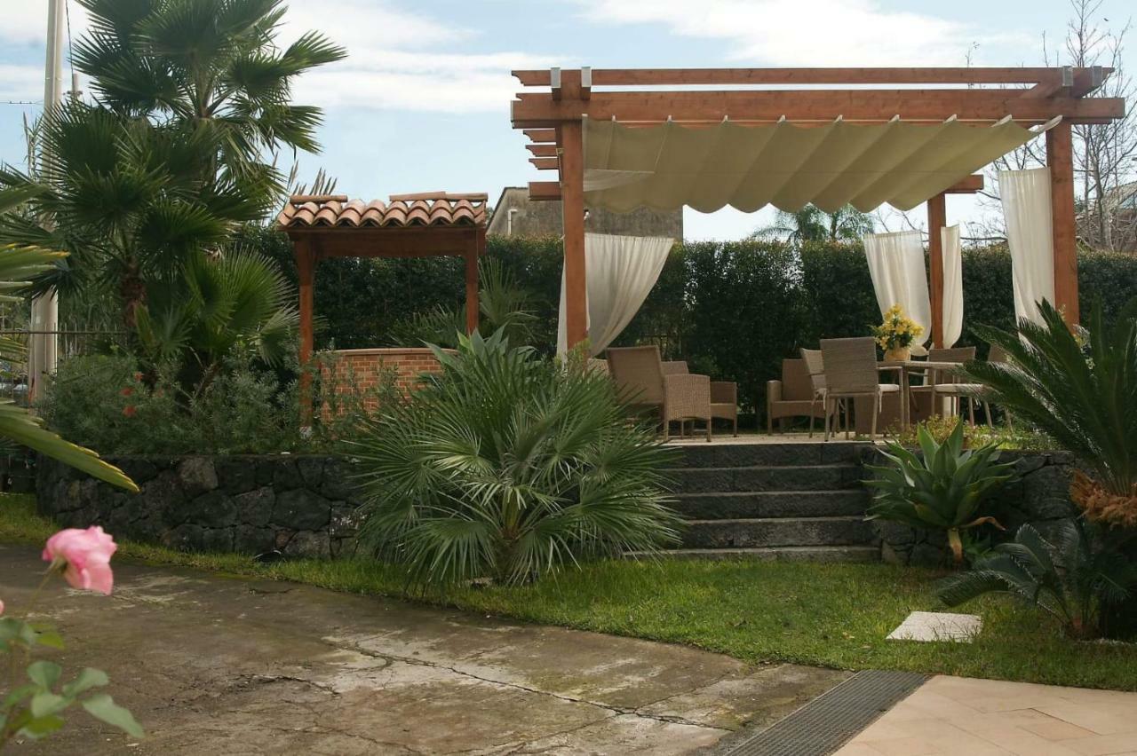 Bivano Villa Grazia Fondachello  Εξωτερικό φωτογραφία